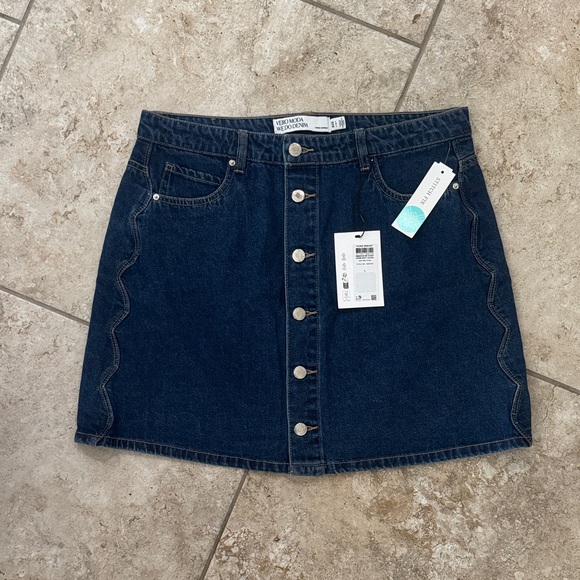Vero Moda Dark Blue Button-Front Mini Skirt - Picture 1 of 4
